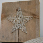 DIY-Idee halbachblog: Stern aus Silberkordel und Nägeln auf Holzbrett