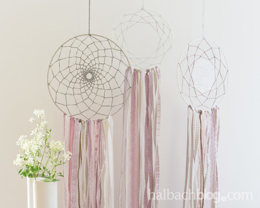 Modern Romantic: Traumfänger DIY mit Bändern