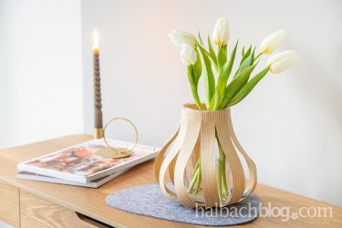 Vase mit Holzfurnier selber machen